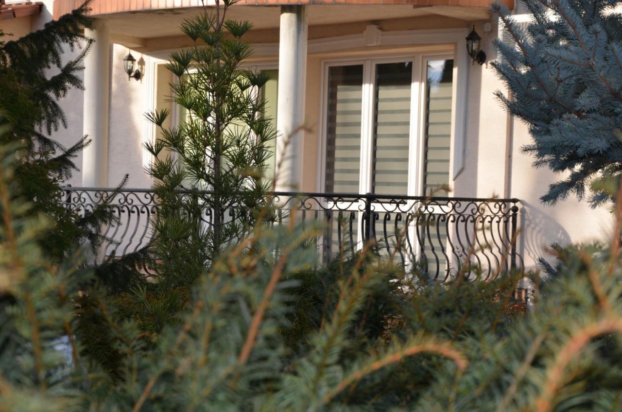 Apartament Deluxe 1 Oswiecim Bagian luar foto